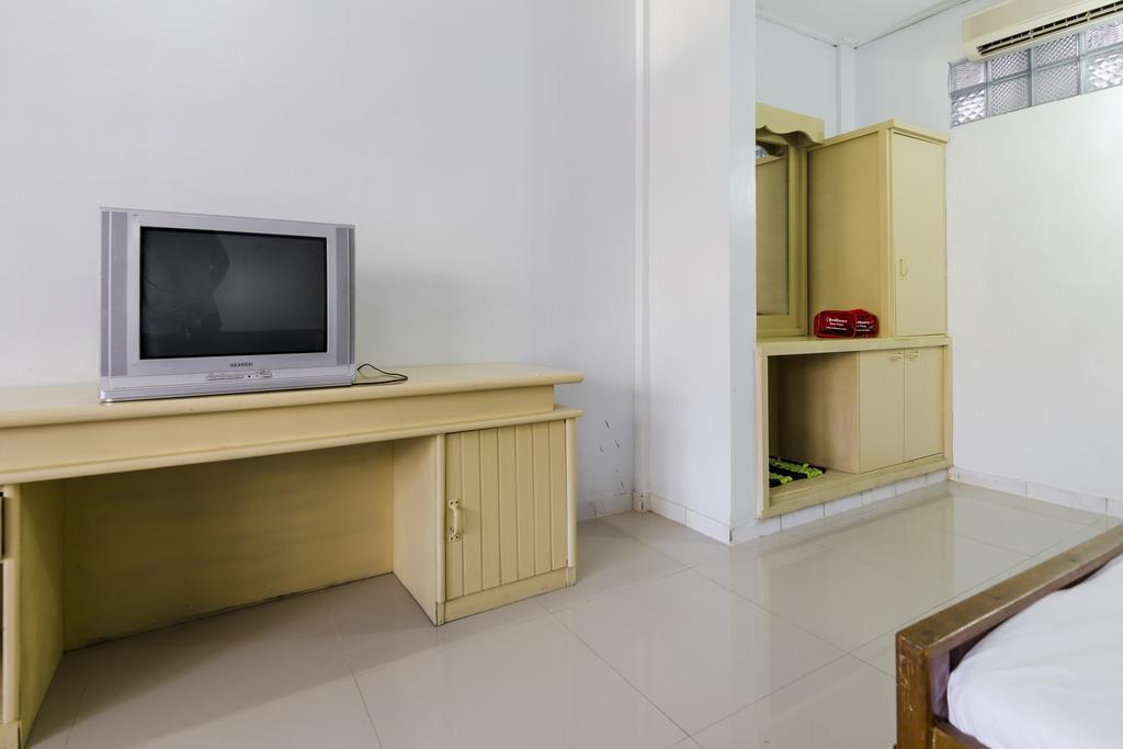 Reddoorz @ Poppies Lane 1 Ξενοδοχείο Kuta Lombok Εξωτερικό φωτογραφία