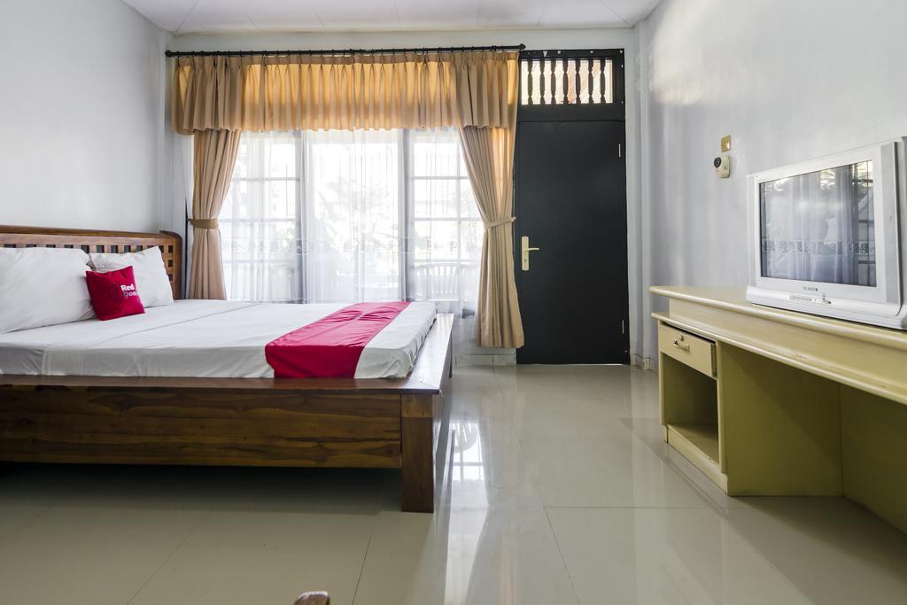 Reddoorz @ Poppies Lane 1 Ξενοδοχείο Kuta Lombok Εξωτερικό φωτογραφία
