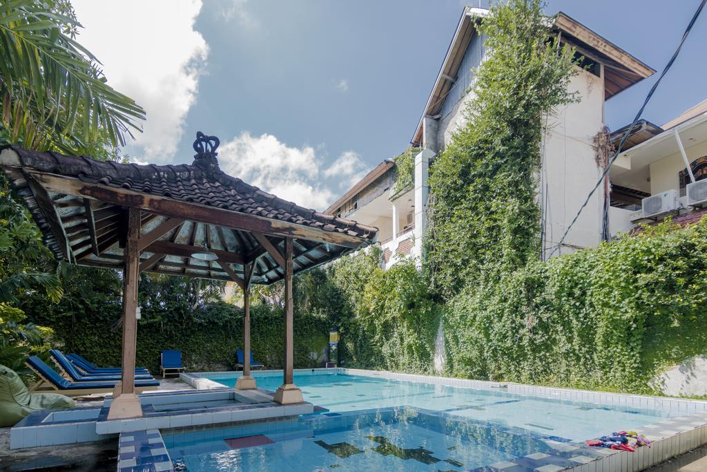 Reddoorz @ Poppies Lane 1 Ξενοδοχείο Kuta Lombok Εξωτερικό φωτογραφία